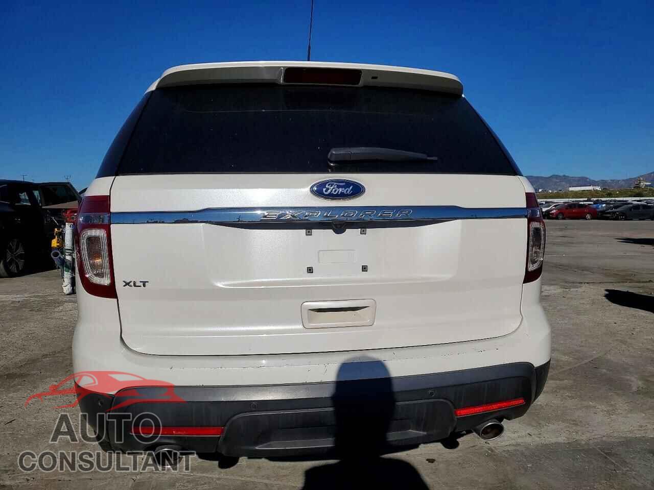FORD EXPLORER 2013 - 1FM5K7D88DGB58605