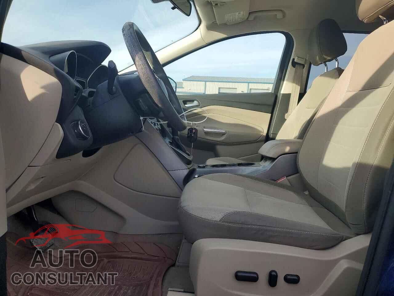 FORD ESCAPE 2014 - 1FMCU0GX8EUB13582