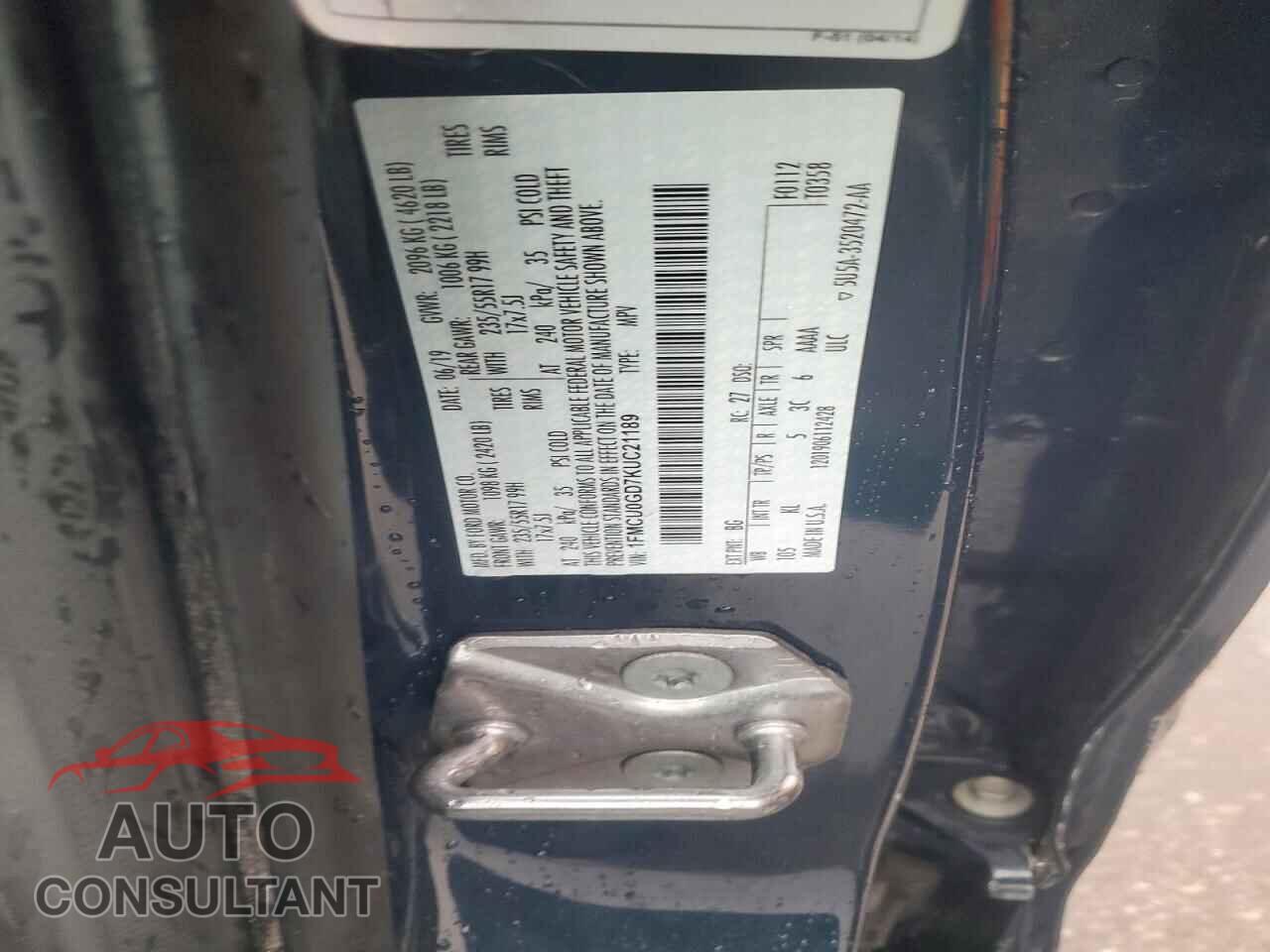 FORD ESCAPE 2019 - 1FMCU0GD7KUC21189