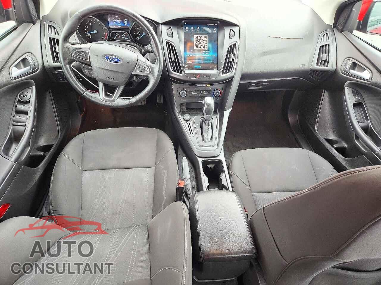 FORD FOCUS 2015 - 1FADP3F29FL272714