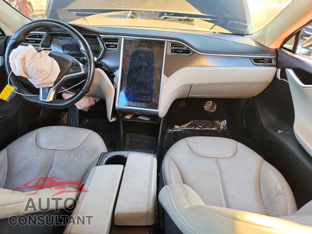 TESLA MODEL S 2014 - 5YJSA1H1XEFP57635