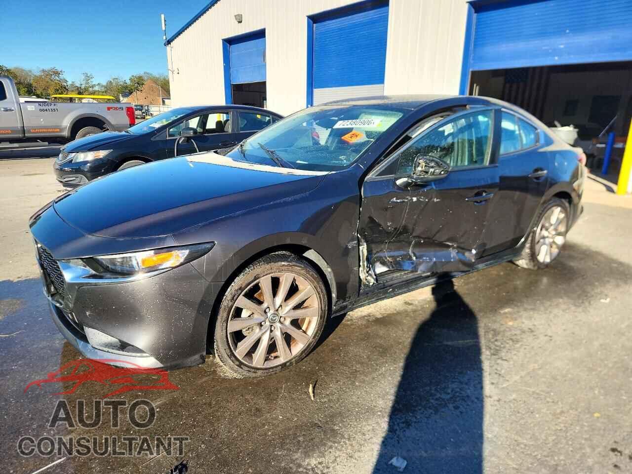 MAZDA 3 2021 - 3MZBPABL3MM201750