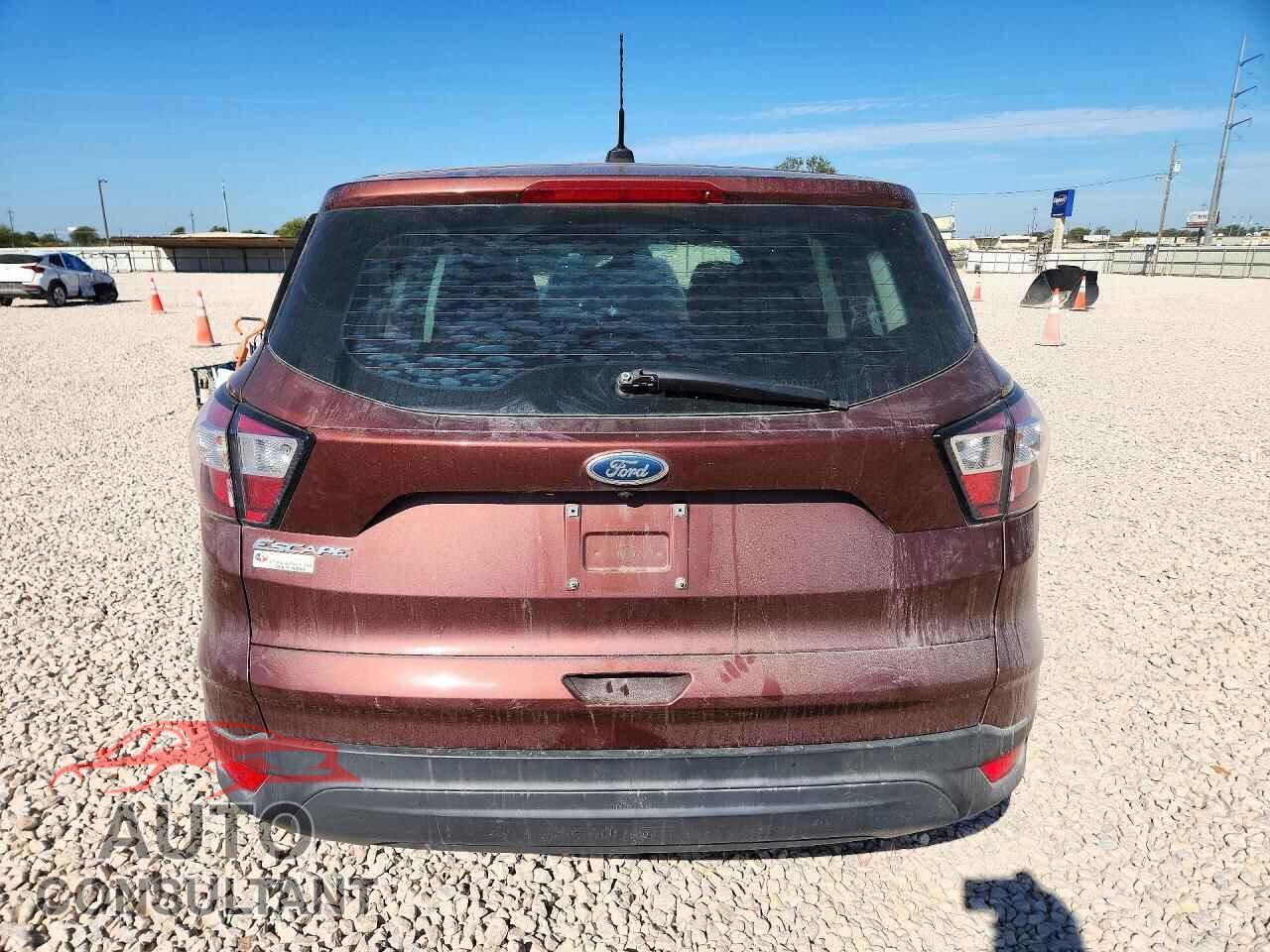 FORD ESCAPE 2018 - 1FMCU0F74JUB10965