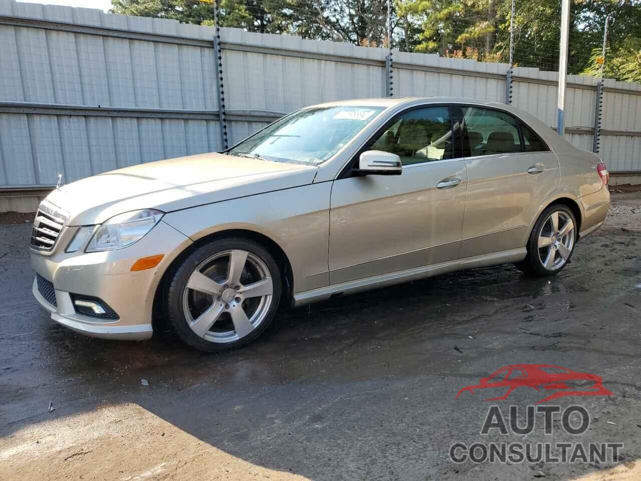MERCEDES-BENZ E-CLASS 2010 - WDDHF5GB7AA097866