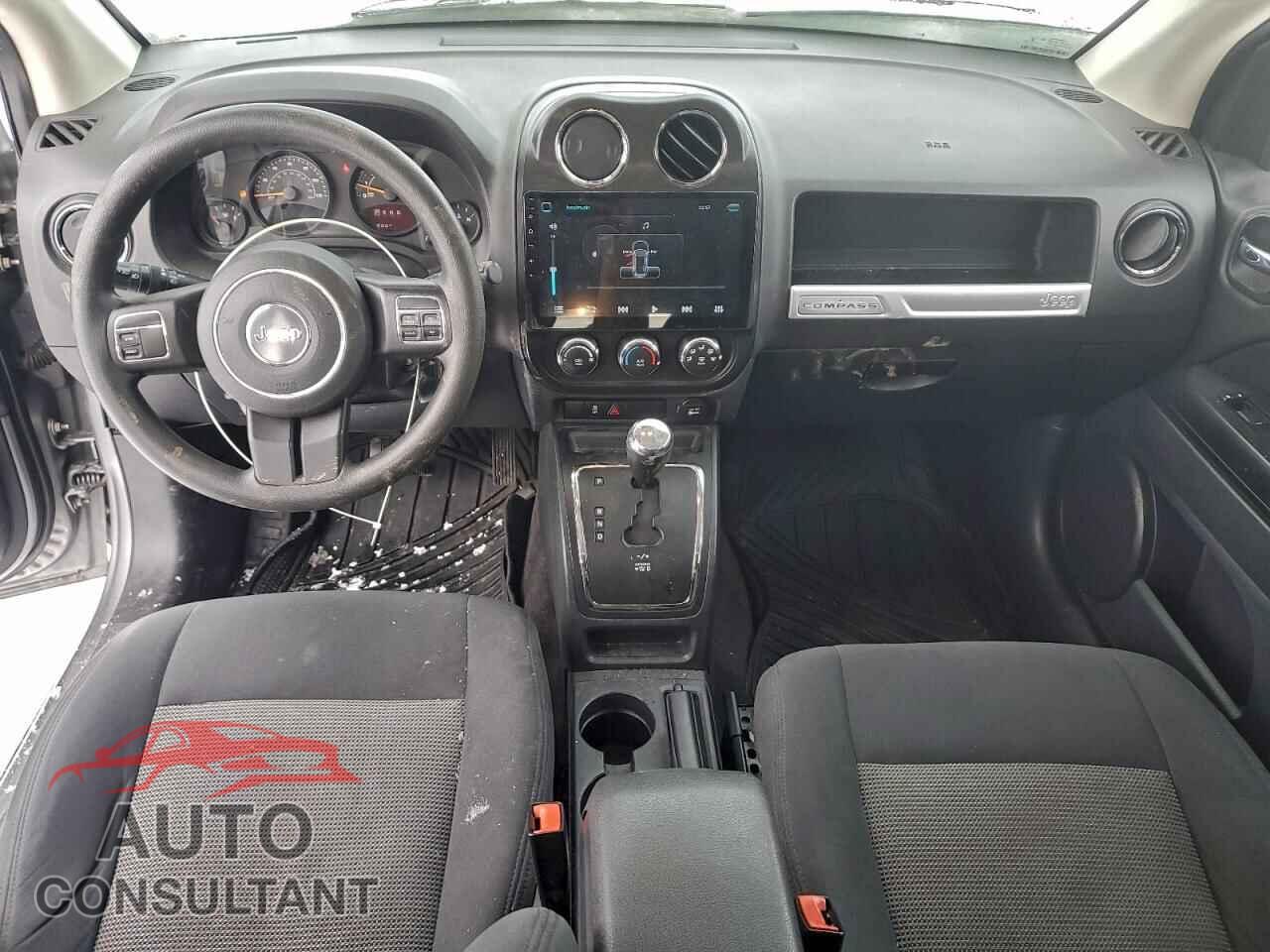 JEEP COMPASS 2015 - 1C4NJCBAXFD170572