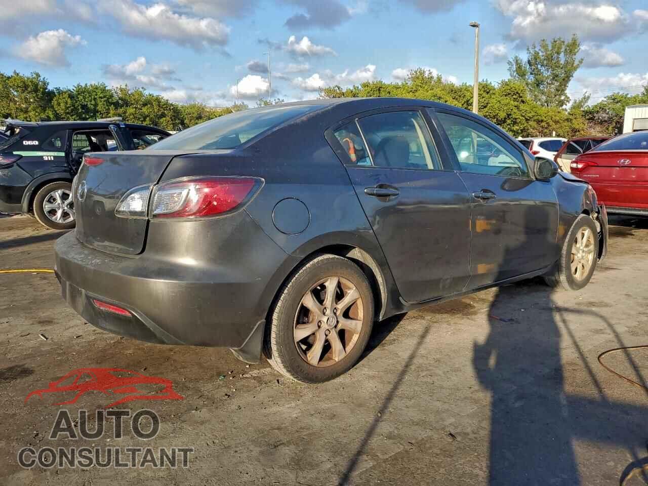 MAZDA 3 2011 - JM1BL1VF5B1434057