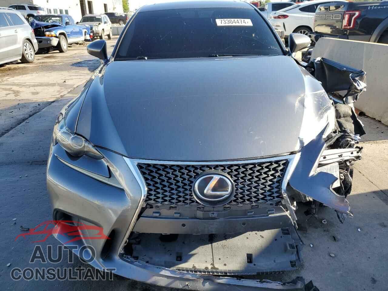 LEXUS IS 2015 - JTHCF1D27F5018437