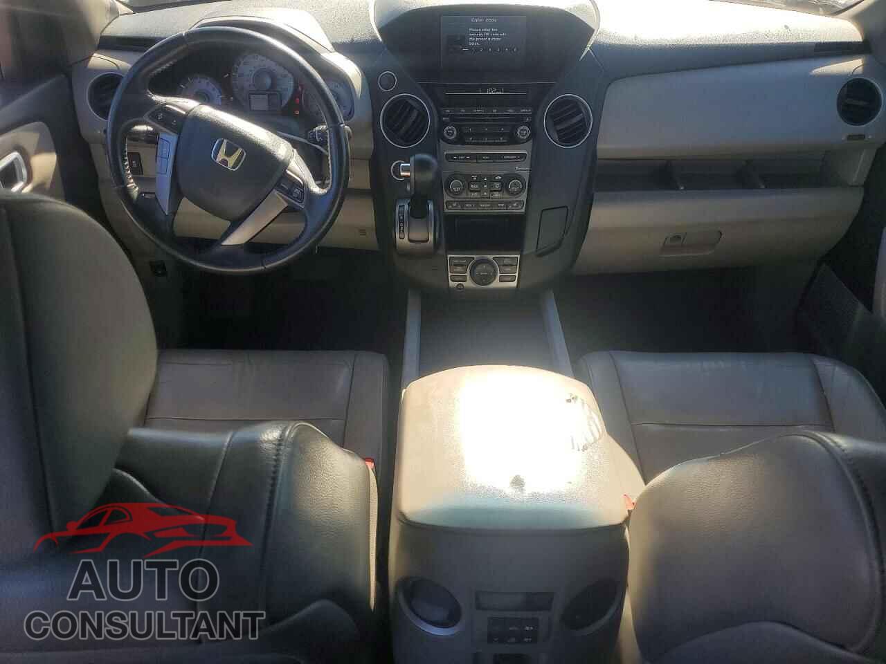 HONDA PILOT 2013 - 5FNYF4H77DB009876
