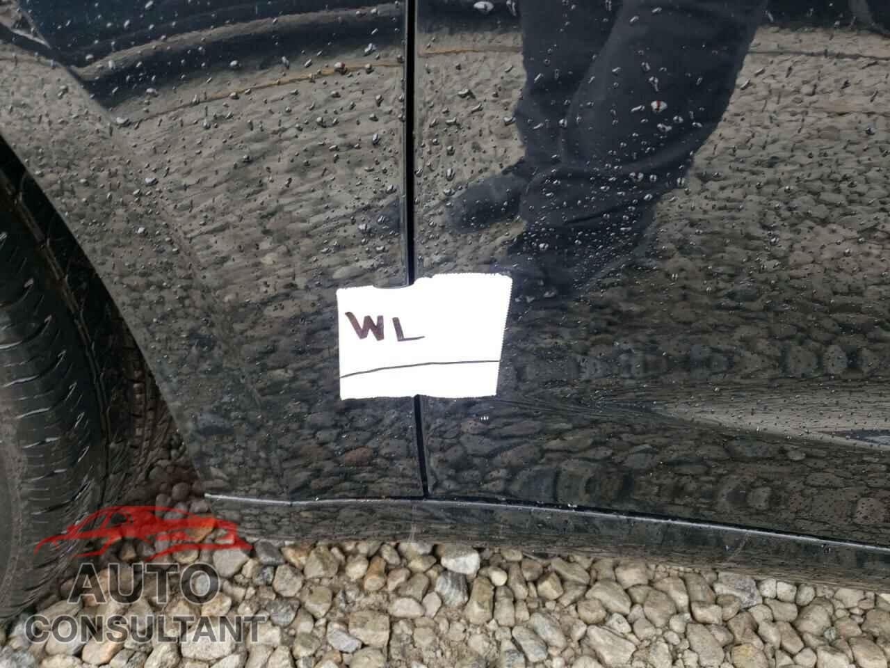 TESLA MODEL 3 2018 - 5YJ3E1EB6JF149191