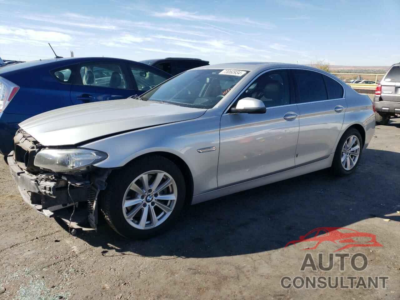 BMW 5 SERIES 2016 - WBA5A5C52GD528890