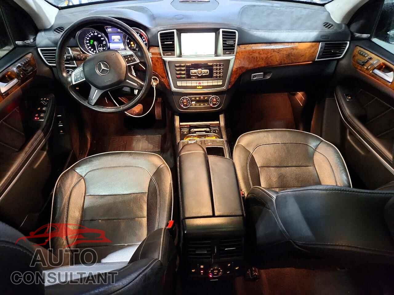MERCEDES-BENZ GL-CLASS 2014 - 4JGDF7DE9EA315665