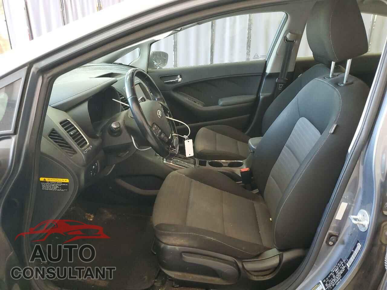 KIA FORTE 2017 - 3KPFL4A79HE096315