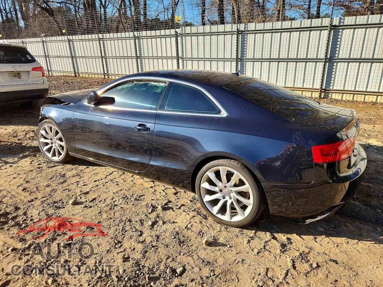 AUDI A5 2013 - WAULFAFR2DA019797
