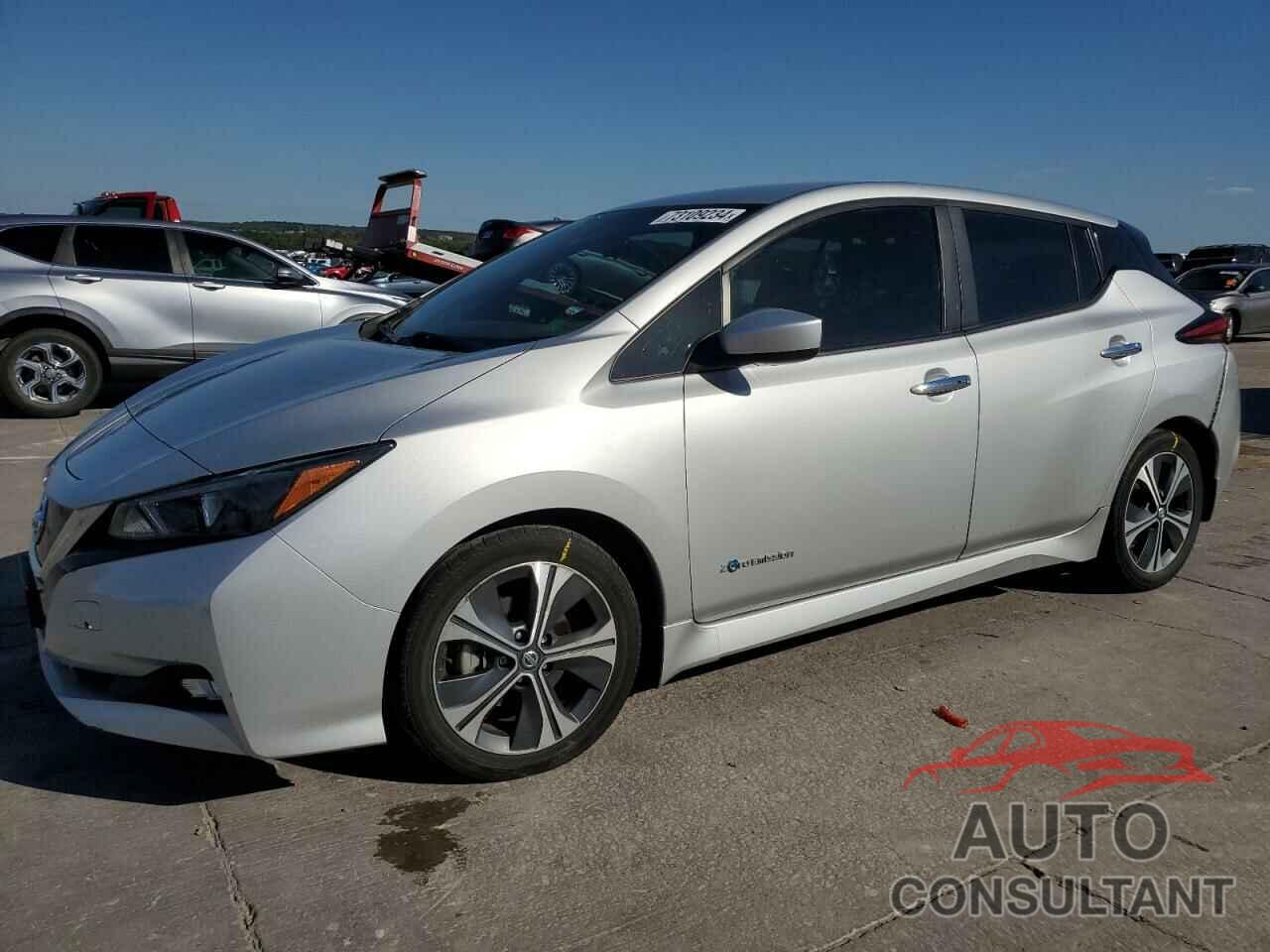 NISSAN LEAF 2018 - 1N4AZ1CP0JC303407