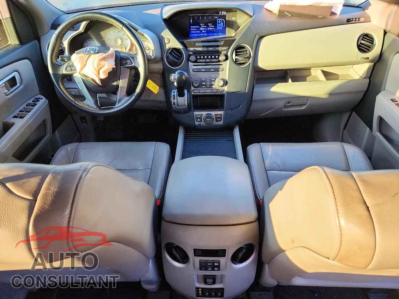 HONDA PILOT 2013 - 5FNYF4H64DB039926