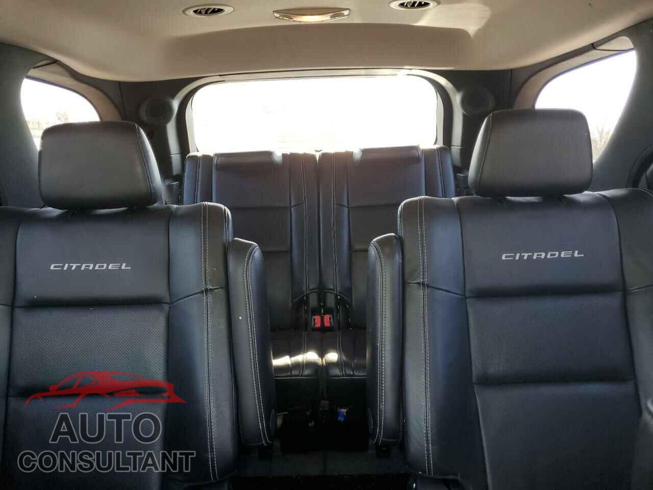 DODGE DURANGO 2018 - 1C4RDJEG6JC400927