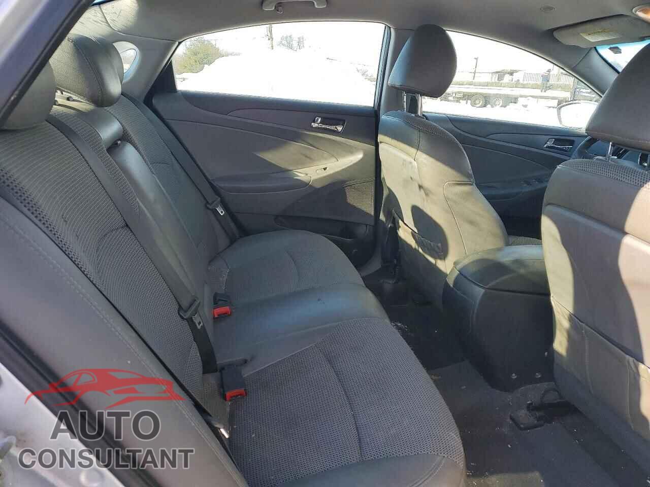 HYUNDAI SONATA 2011 - 5NPEC4AC7BH269616
