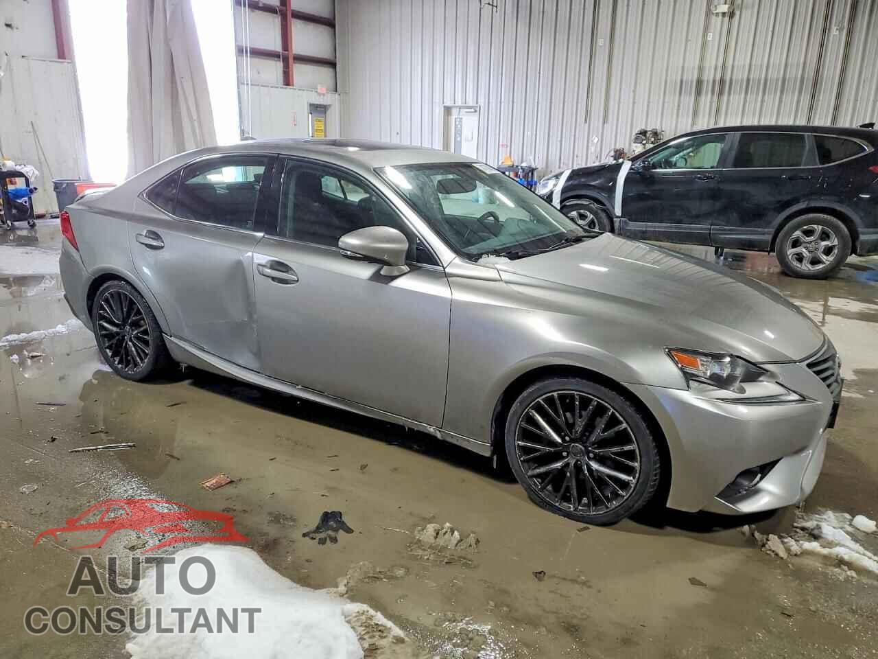 LEXUS IS 2015 - JTHCF1D25F5020719