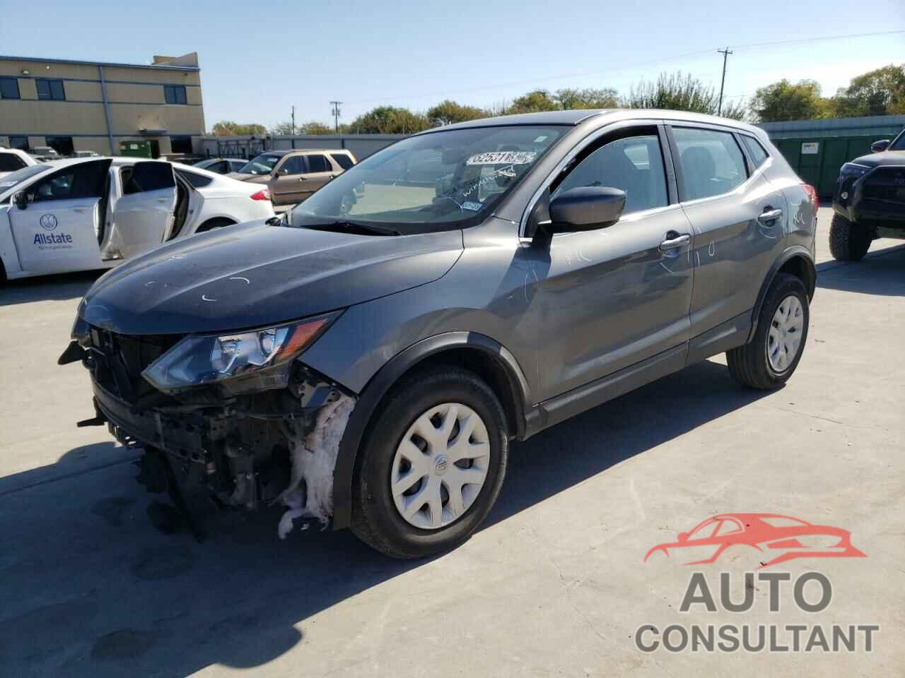 NISSAN ROGUE 2018 - JN1BJ1CP0JW160840