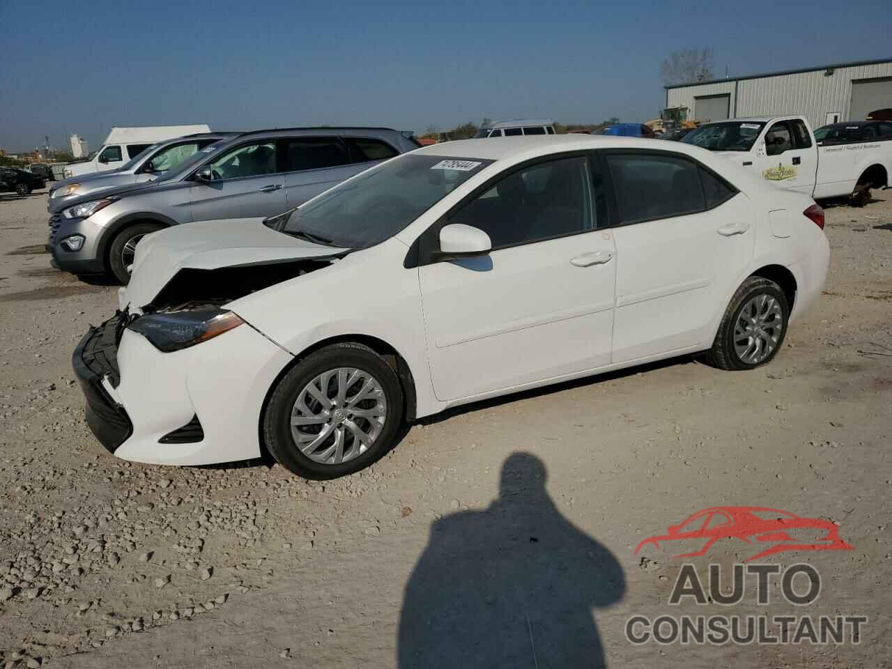 TOYOTA COROLLA 2019 - 5YFBURHE4KP872367