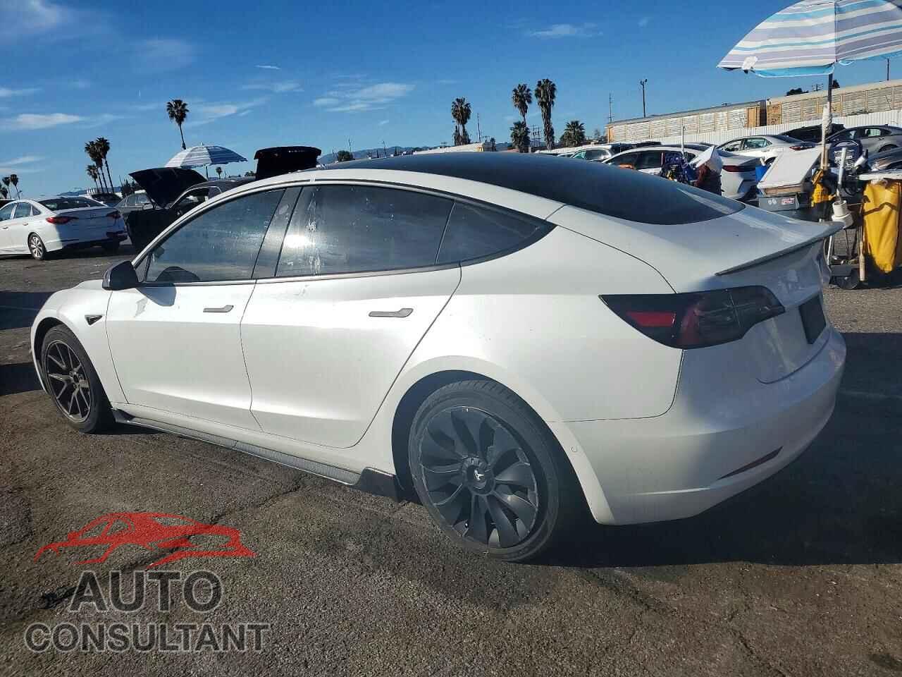 TESLA MODEL 3 2021 - 5YJ3E1EA4MF930724