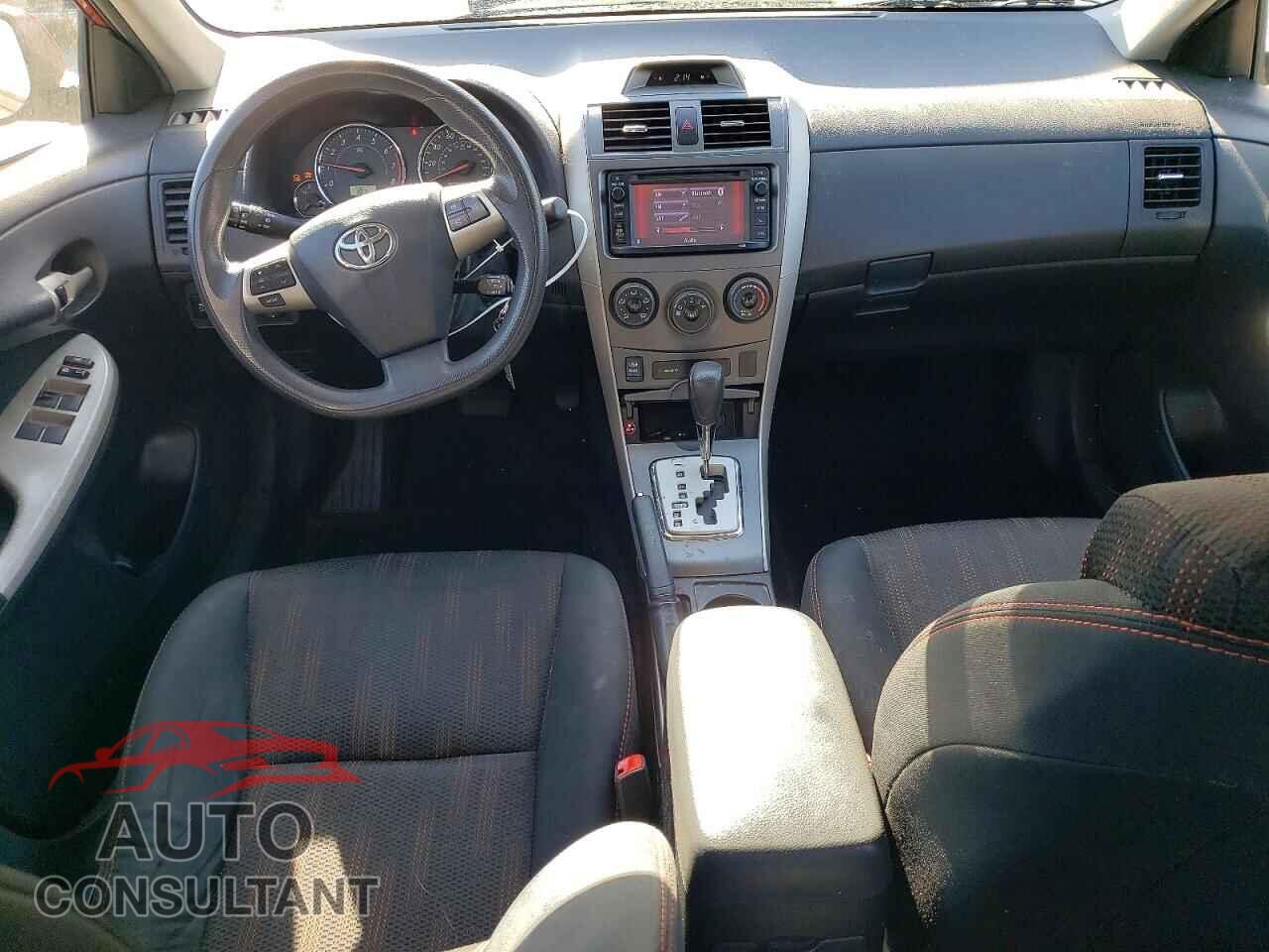 TOYOTA COROLLA 2013 - 2T1BU4EE1DC079070