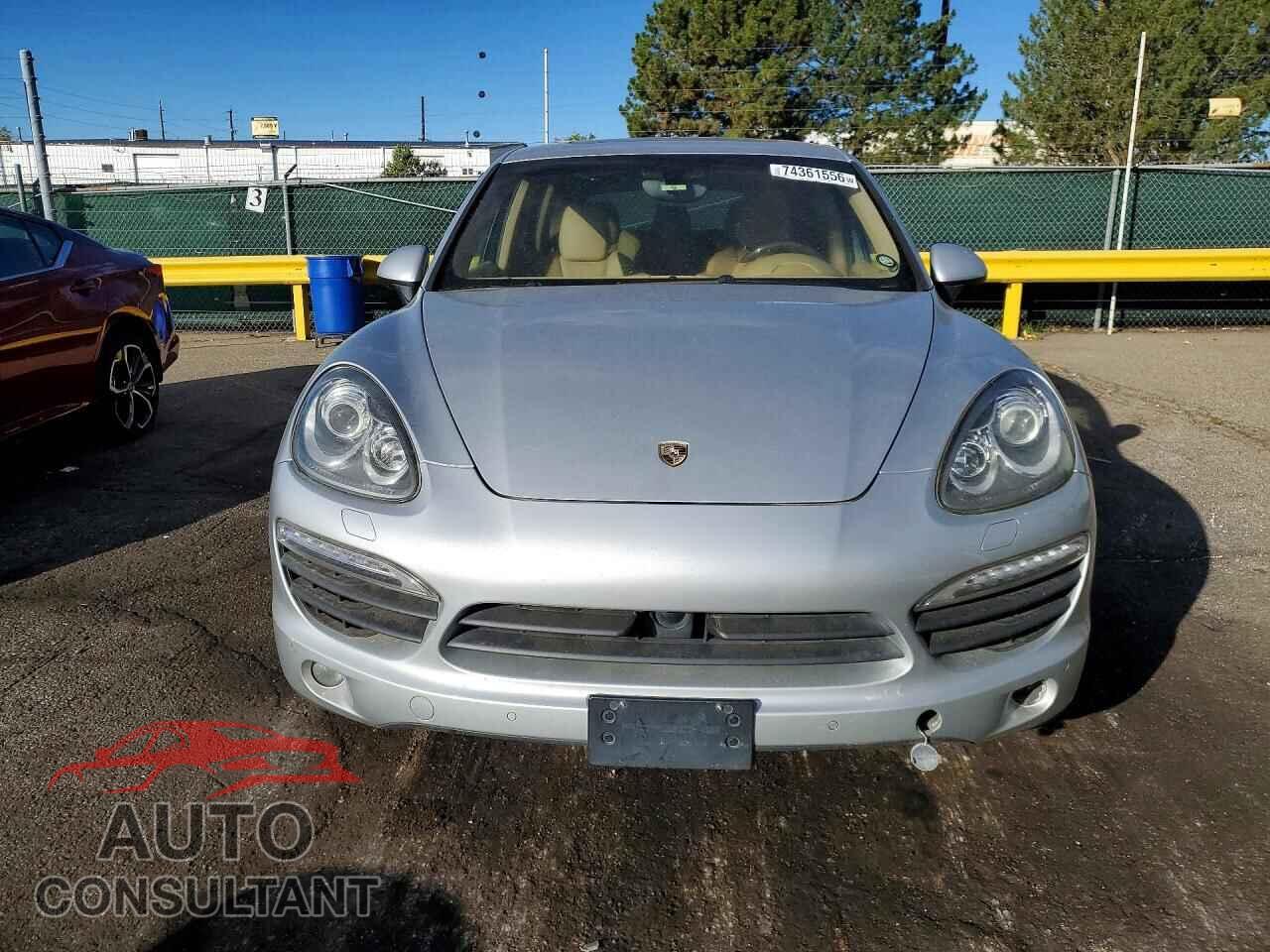PORSCHE CAYENNE 2011 - WP1AE2A20BLA92602