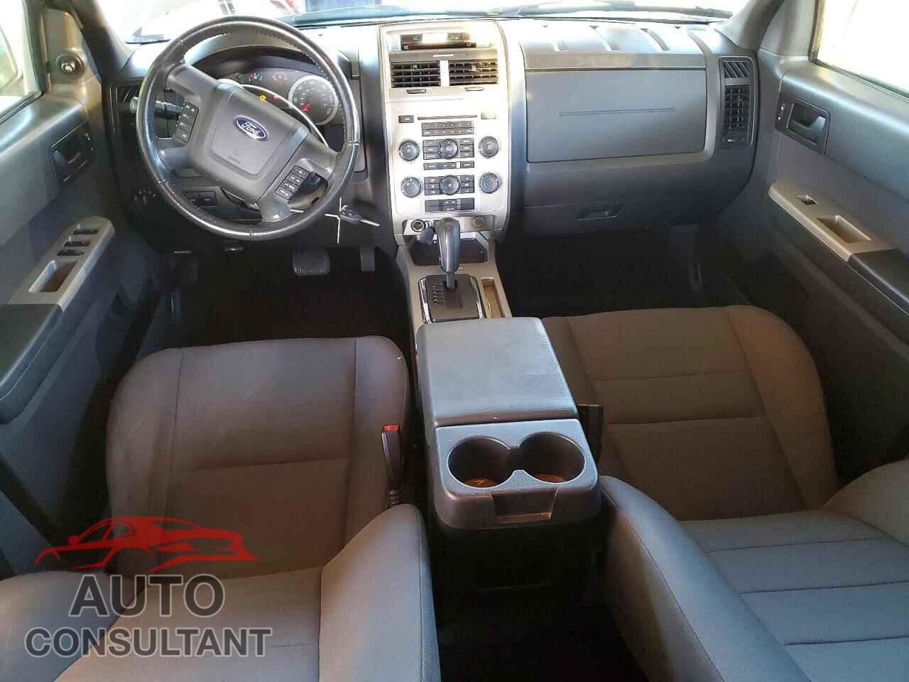 FORD ESCAPE 2011 - 1FMCU0D71BKC38015