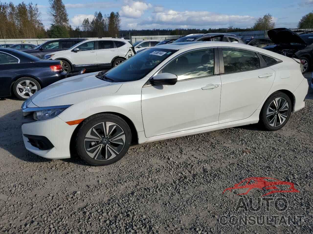 HONDA CIVIC 2018 - JHMFC1F70JX028903