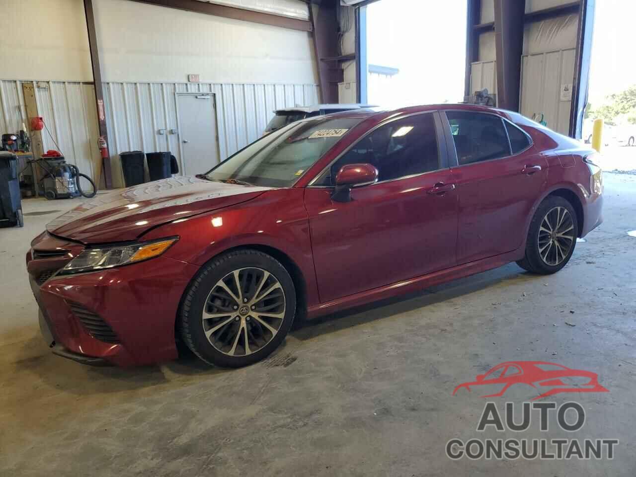 TOYOTA CAMRY 2018 - 4T1B11HK8JU596367