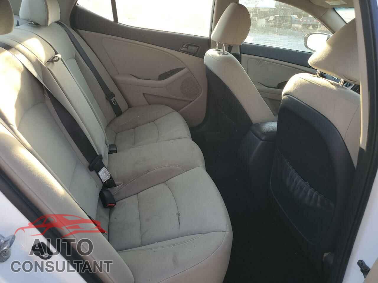 KIA OPTIMA 2013 - KNAGM4A70D5423107