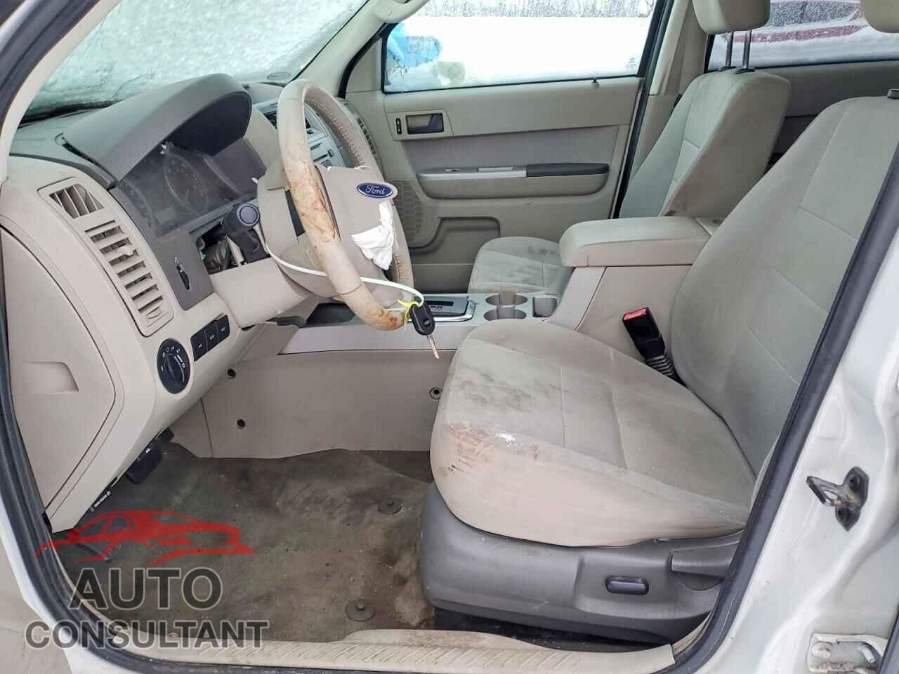 FORD ESCAPE 2012 - 1FMCU9D72CKB63802
