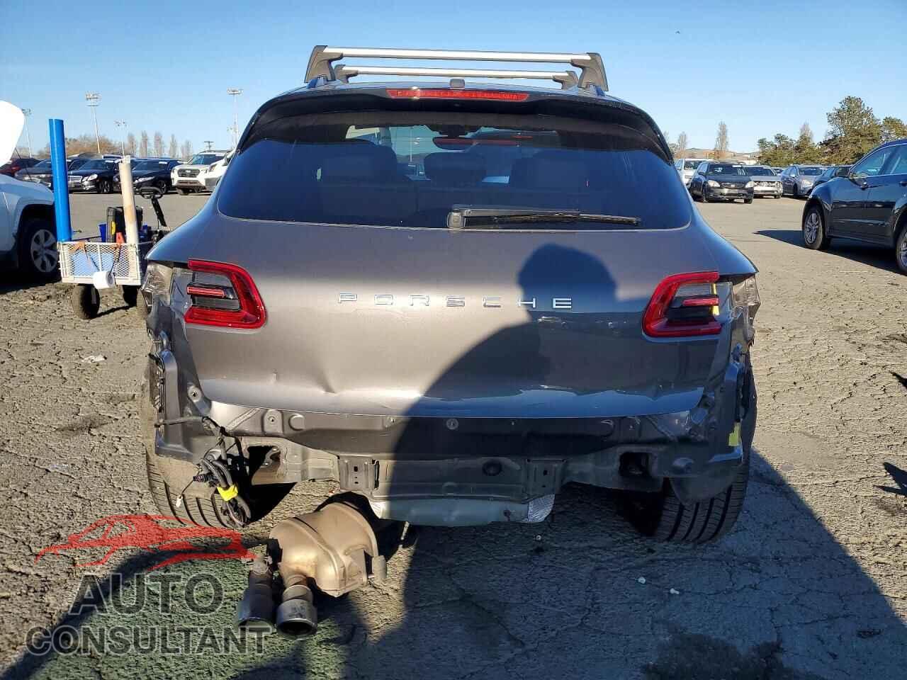 PORSCHE MACAN 2018 - WP1AA2A54JLB15349