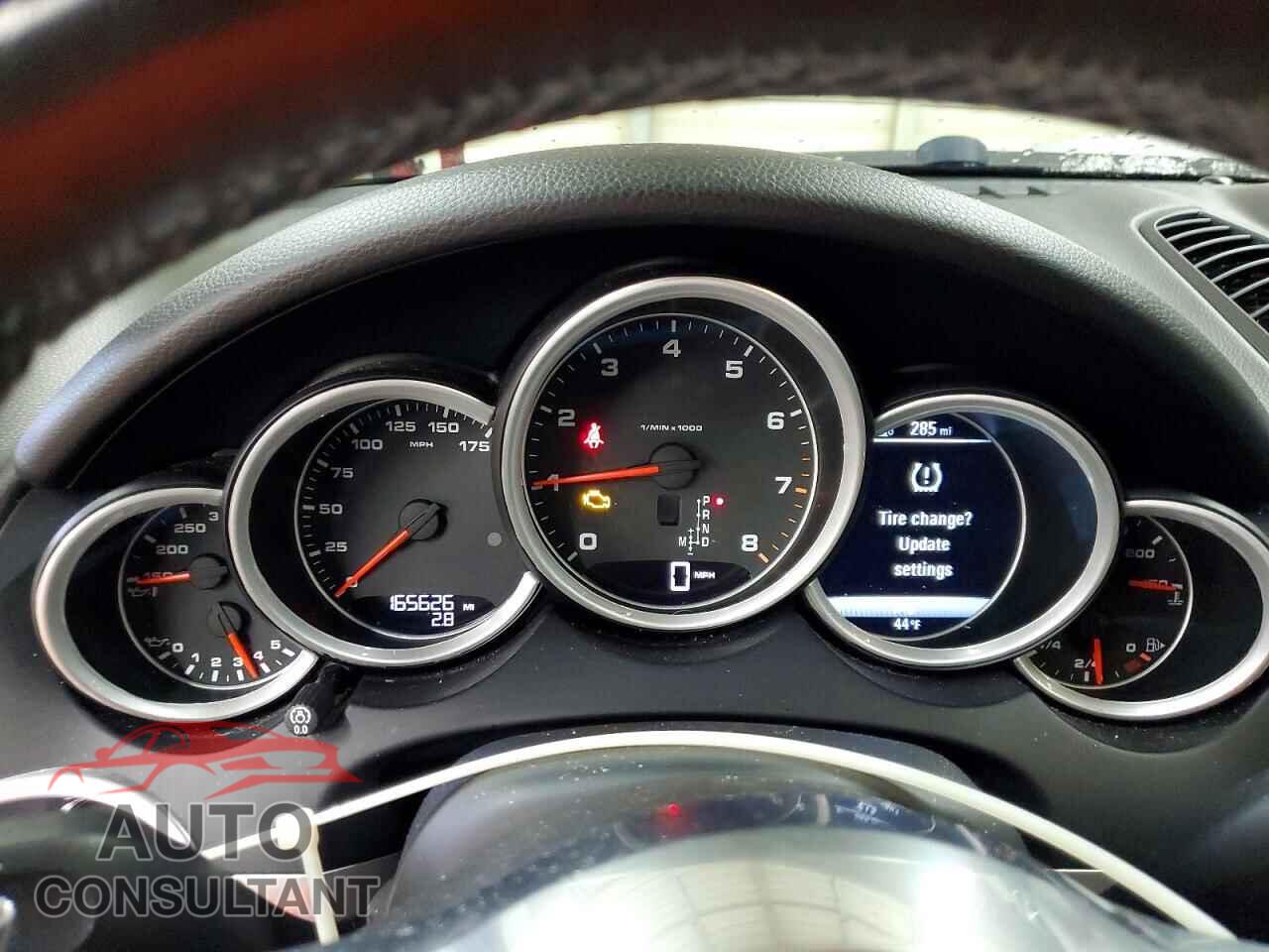 PORSCHE CAYENNE 2016 - WP1AA2A22GLA03504