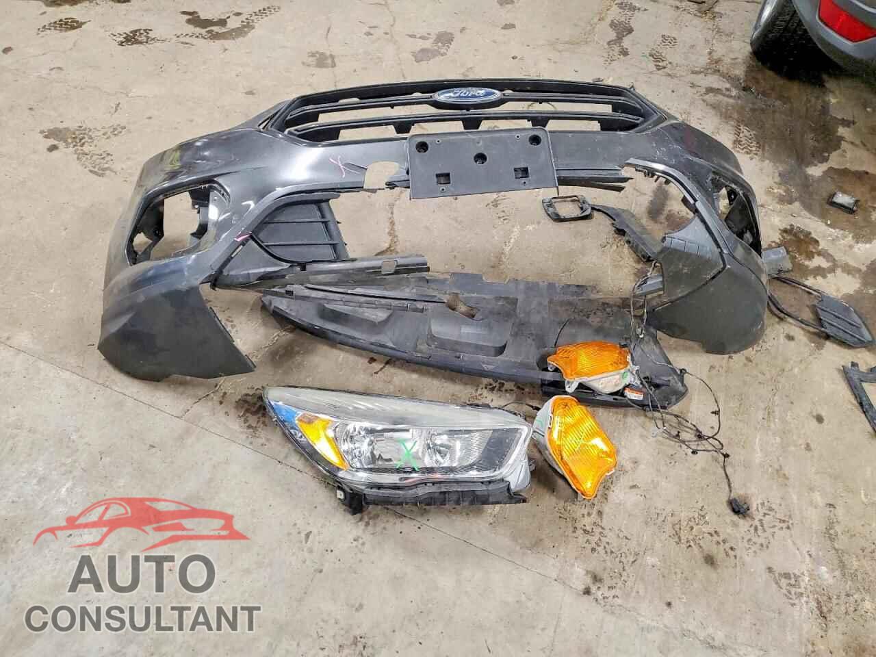 FORD ESCAPE 2017 - 1FMCU0F76HUA94312