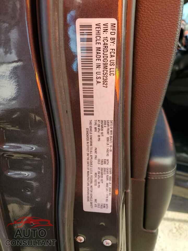 DODGE DURANGO 2021 - 1C4RDJDG9MC523627