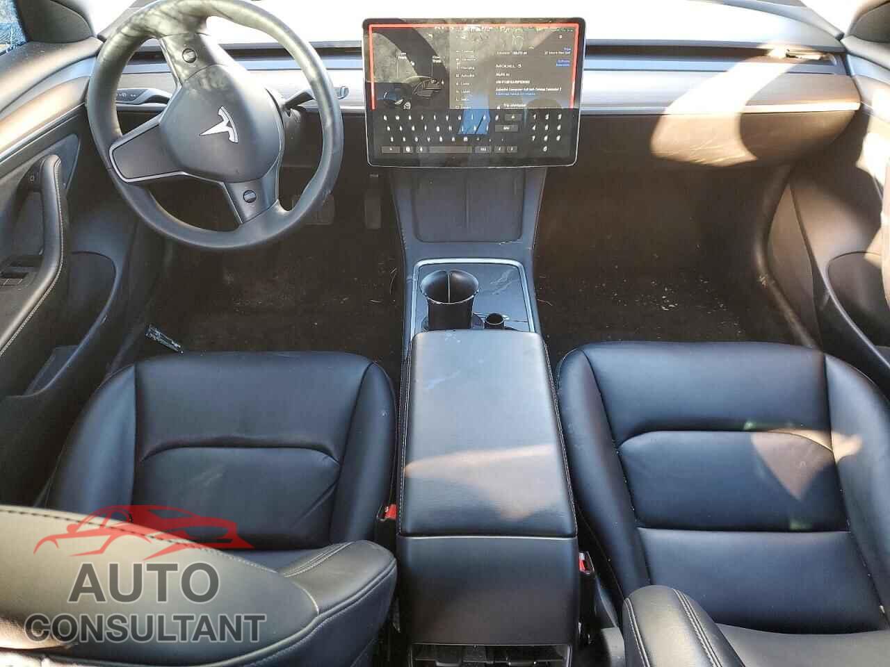 TESLA MODEL 3 2022 - 5YJ3E1EA4NF129082