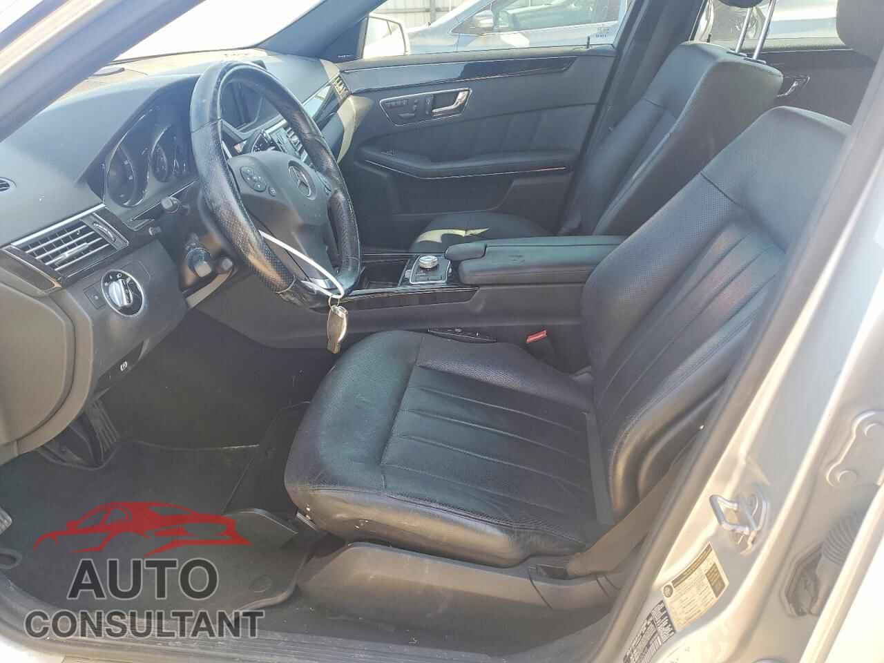 MERCEDES-BENZ E-CLASS 2011 - WDDHF9AB4BA263648