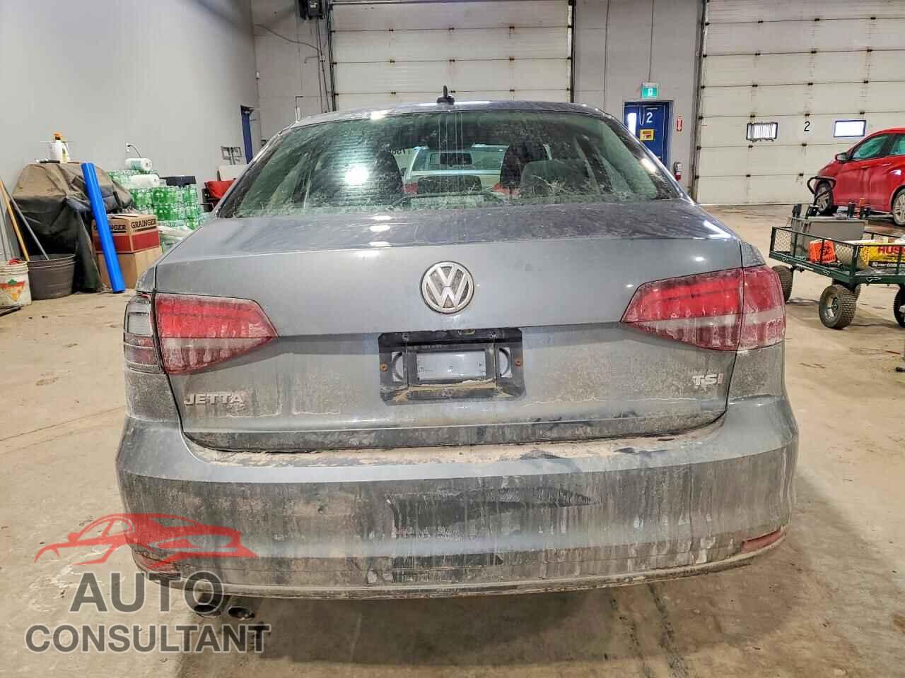 VOLKSWAGEN JETTA 2017 - 3VW2B7AJ8HM318344