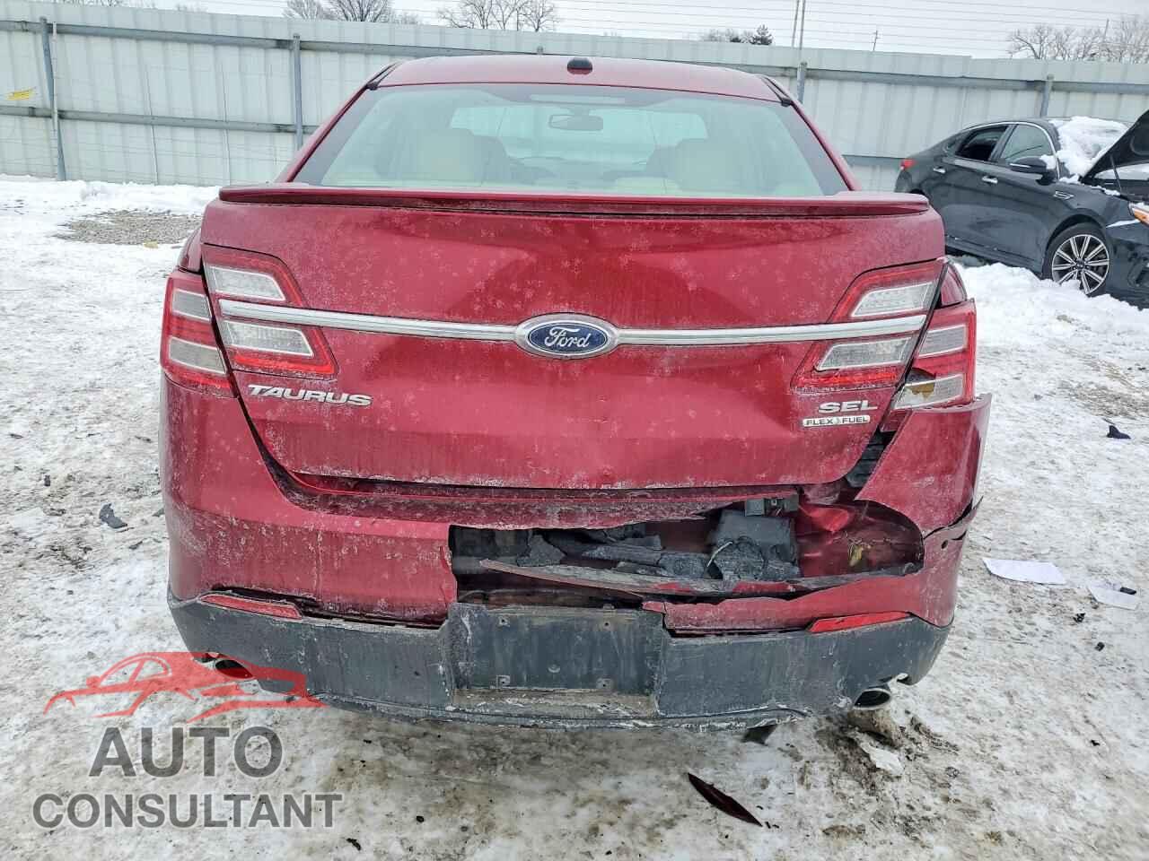 FORD TAURUS 2015 - 1FAHP2E87FG135118