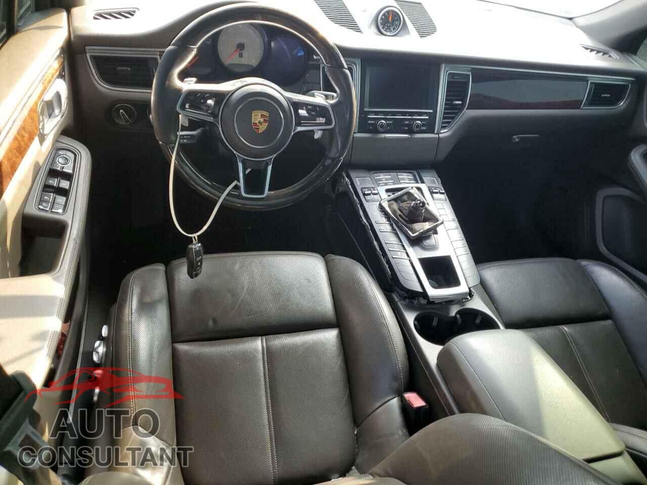 PORSCHE MACAN 2015 - WP1AB2A58FLB65708