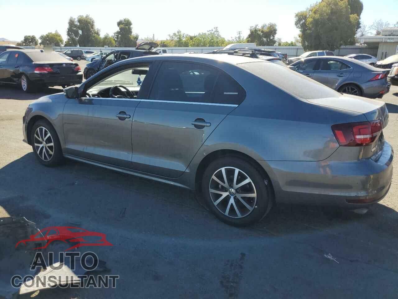 VOLKSWAGEN JETTA 2017 - 3VWDB7AJ6HM267466
