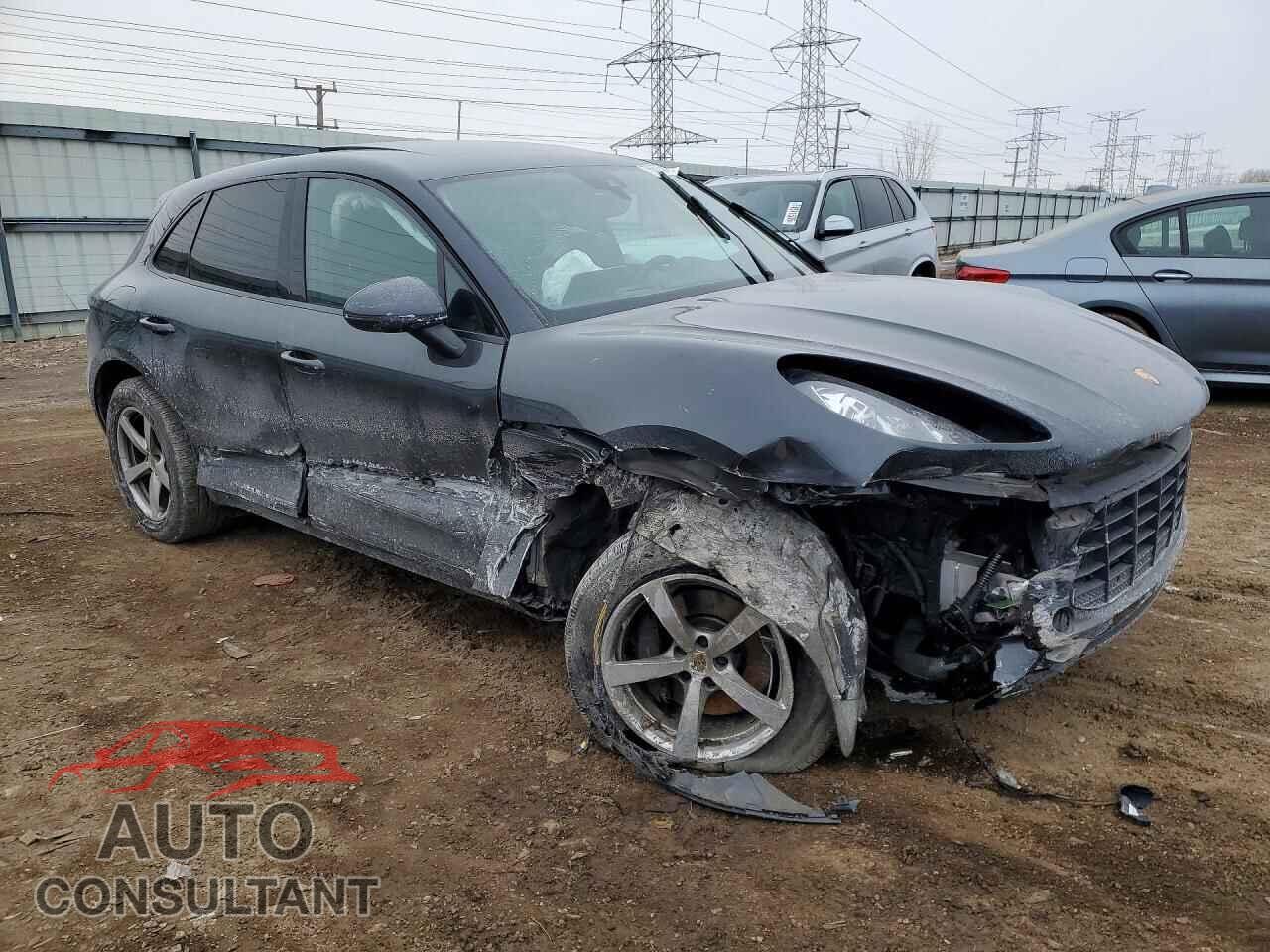PORSCHE MACAN 2018 - WP1AA2A50JLB03375