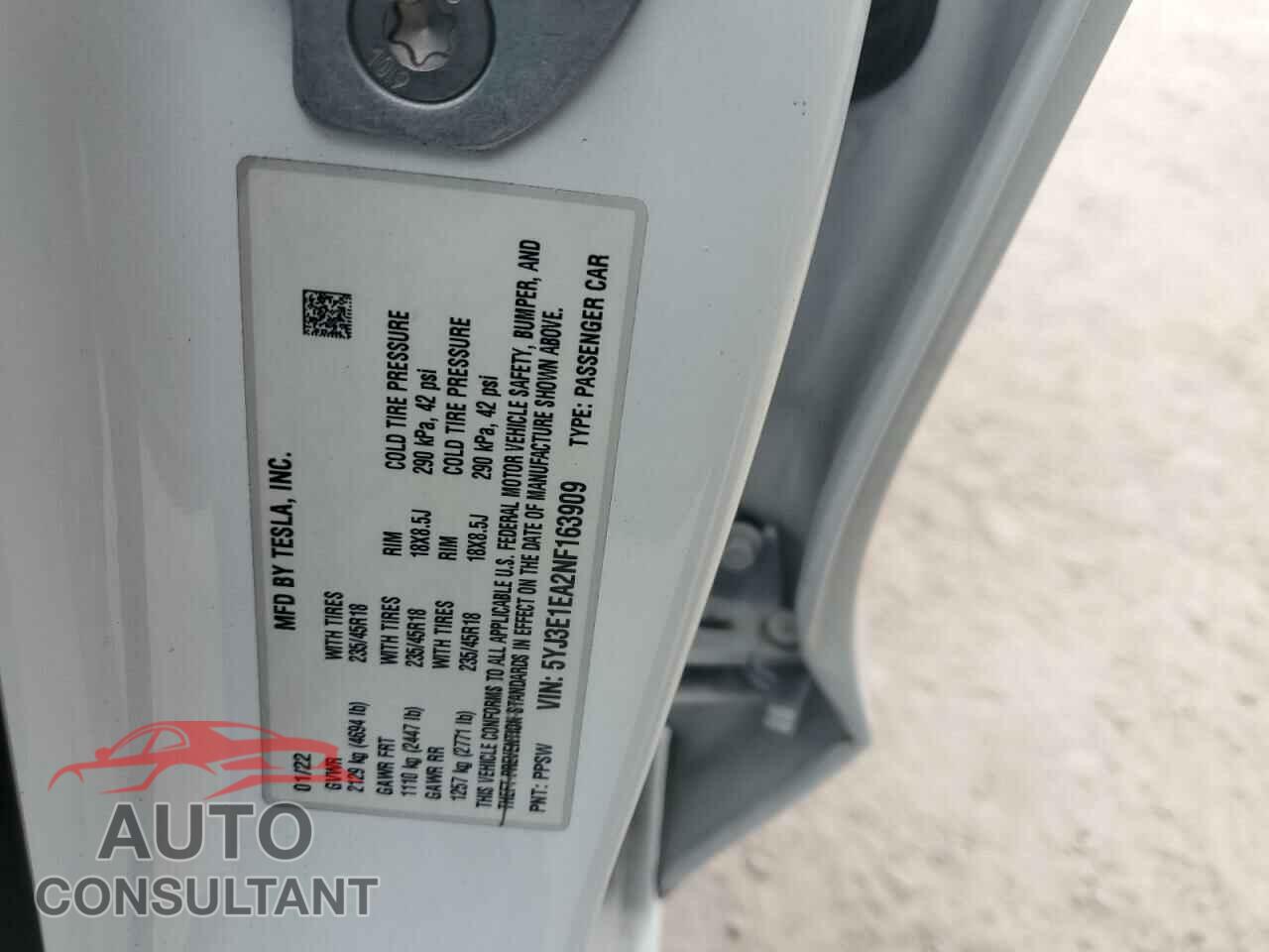 TESLA MODEL 3 2022 - 5YJ3E1EA2NF163909
