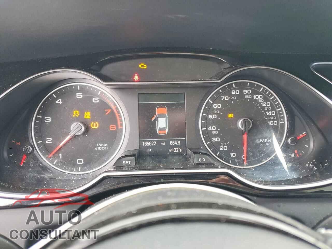 AUDI A4 2014 - WAUFFAFL7EA065328