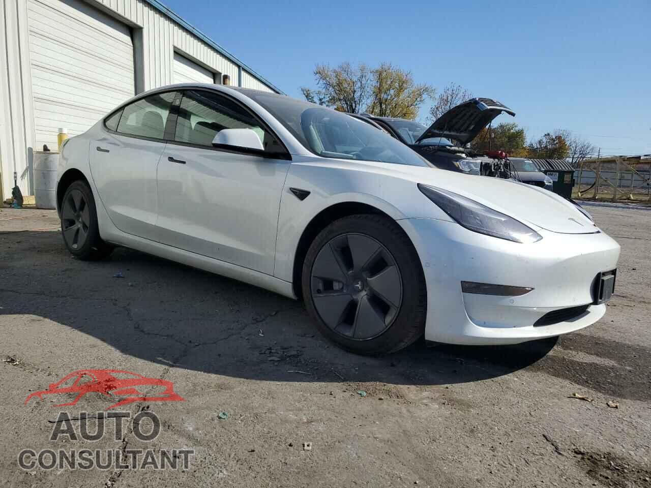 TESLA MODEL 3 2021 - 5YJ3E1EB9MF869685