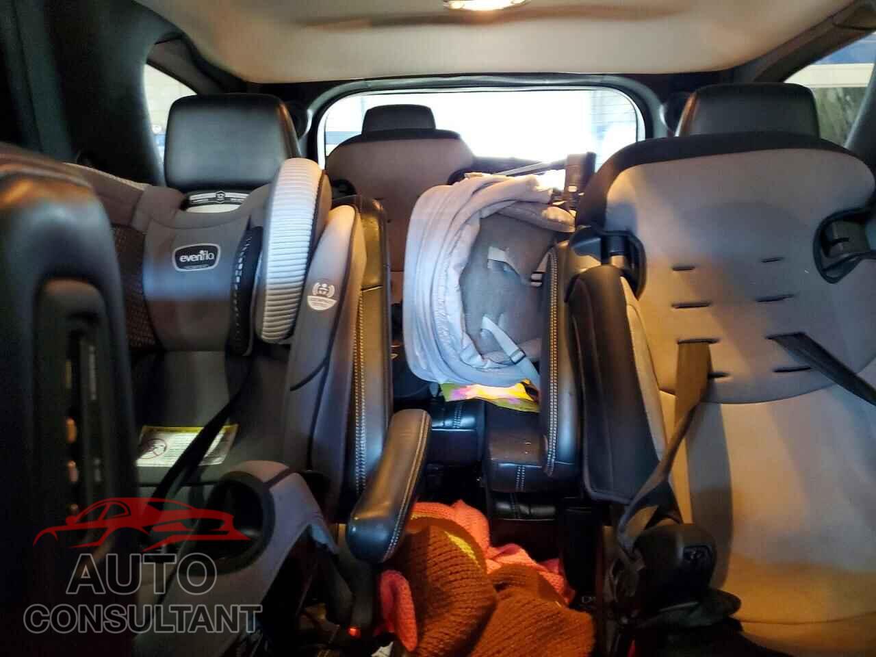 DODGE DURANGO 2015 - 1C4RDJEG2FC177552