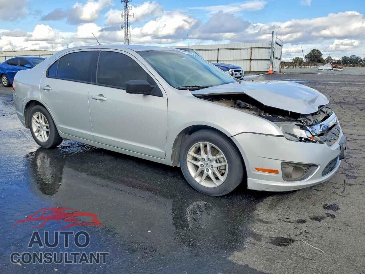 FORD FUSION 2010 - 3FAHP0GA2AR242535