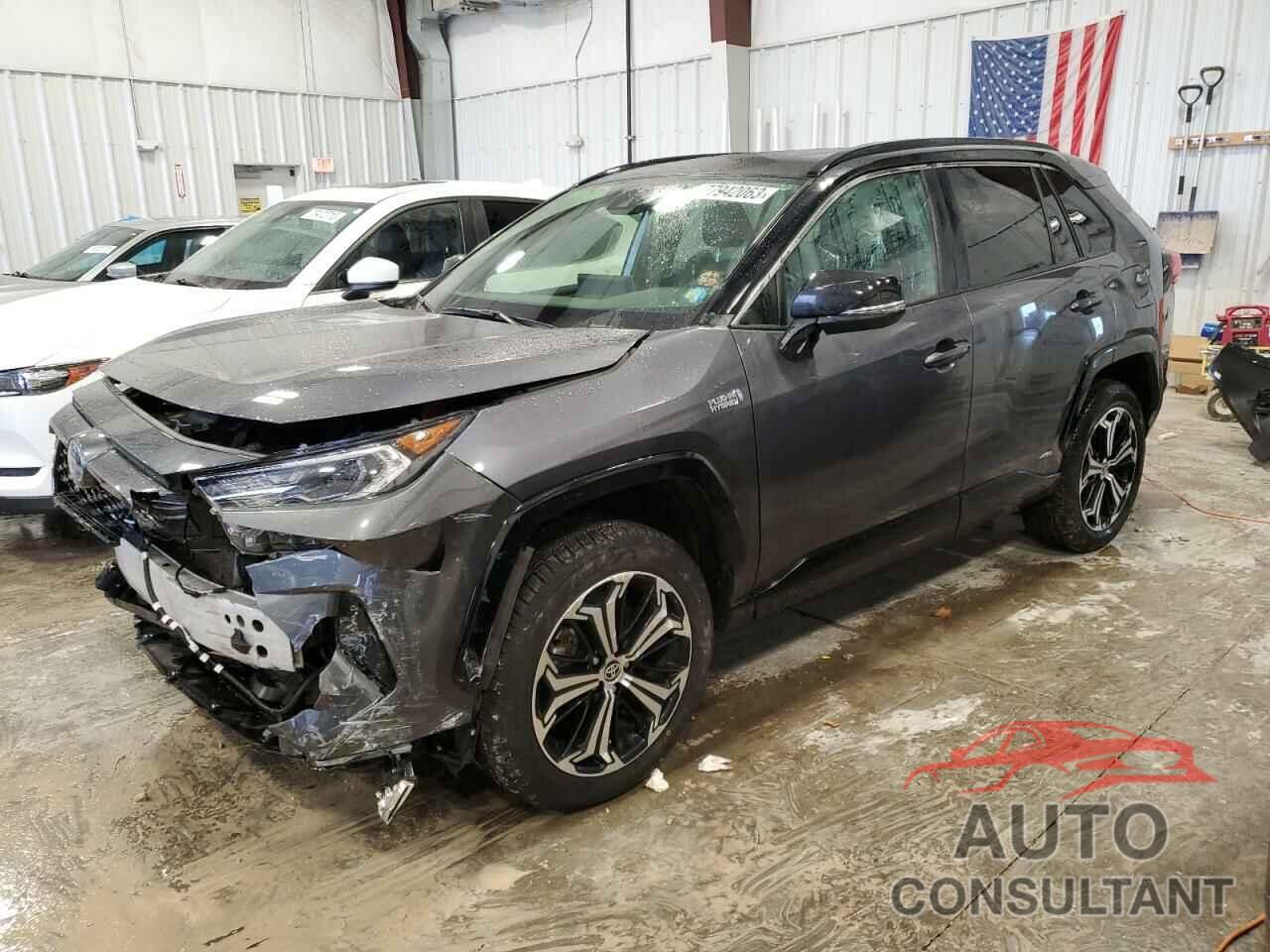 TOYOTA RAV4 2021 - JTMEB3FV2MD061286