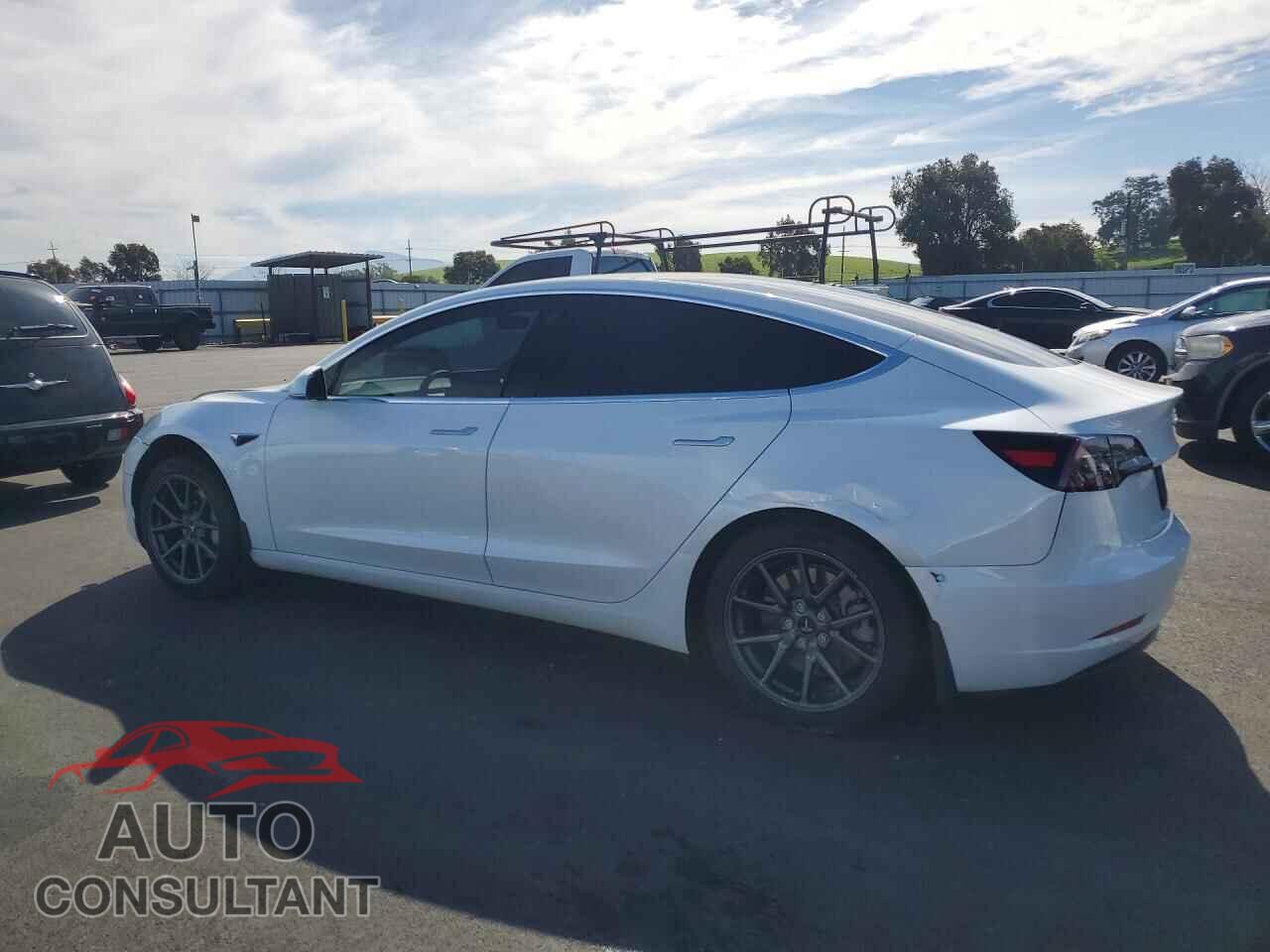 TESLA MODEL 3 2019 - 5YJ3E1EA7KF484632